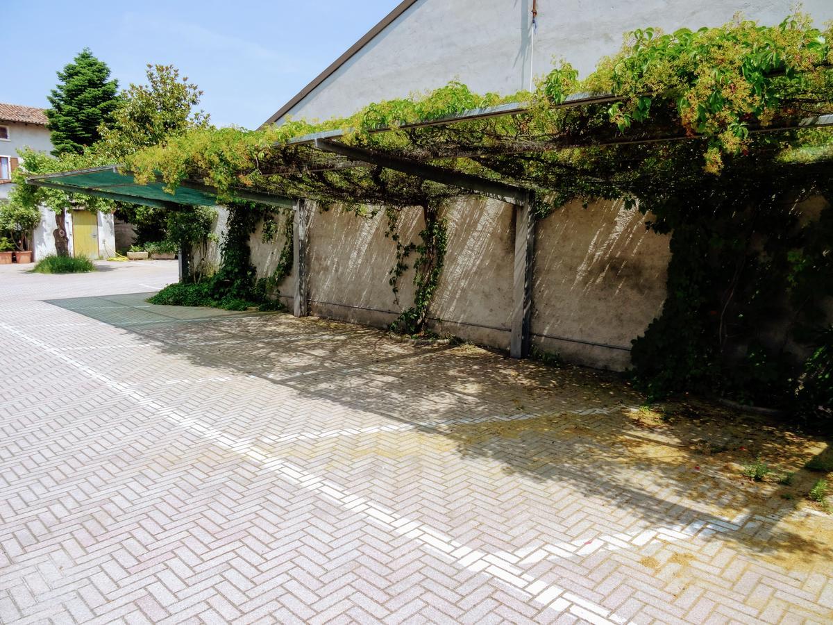 לינה וארוחת בוקר Mozzecane Residenza Il Giglio מראה חיצוני תמונה